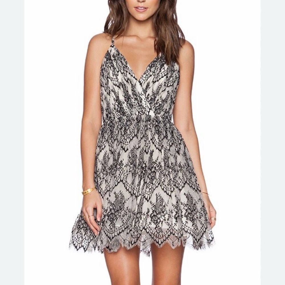 Alice + Olivia Cara Flared Dress in Black & Ivory